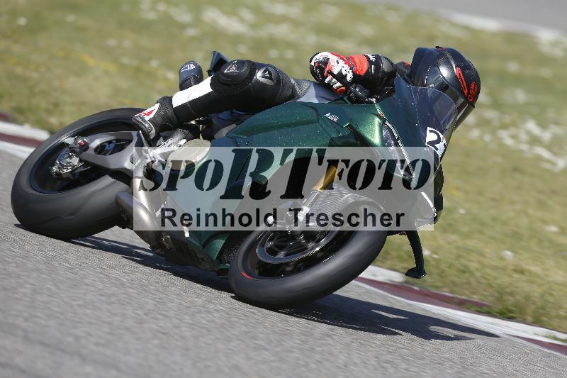 /07 09.04.2026 Cornu Master School ADR/Gruppe rot/21